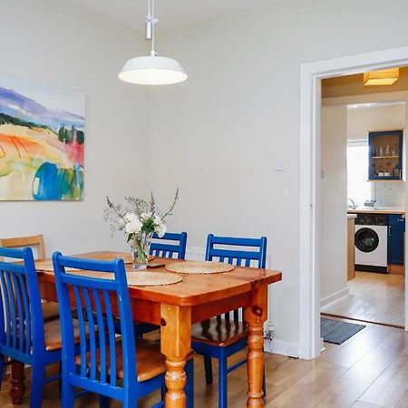Edinburgh Central 2-Bedroom Old Town Apartment Bagian luar foto