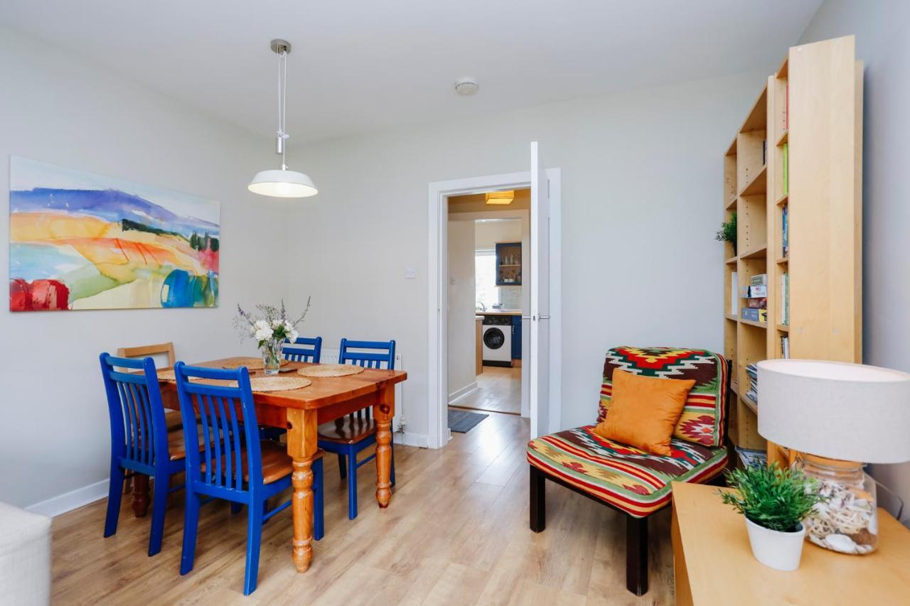 Edinburgh Central 2-Bedroom Old Town Apartment Bagian luar foto